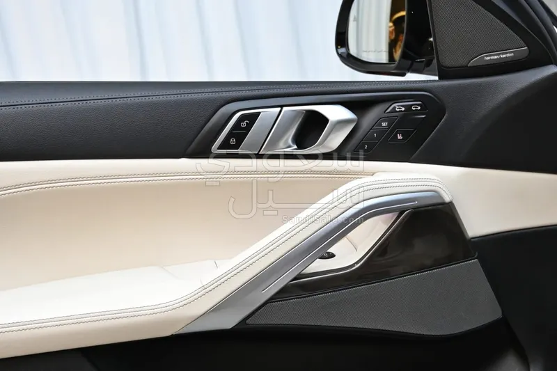 2023 بي ام دبليو الفئة اكس 6 إم كت