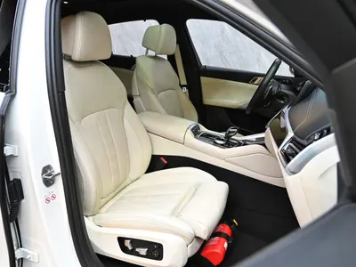 2023 بي ام دبليو الفئة اكس 6 إم كت