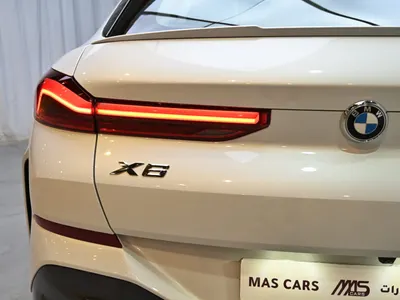 2023 بي ام دبليو الفئة اكس 6 إم كت