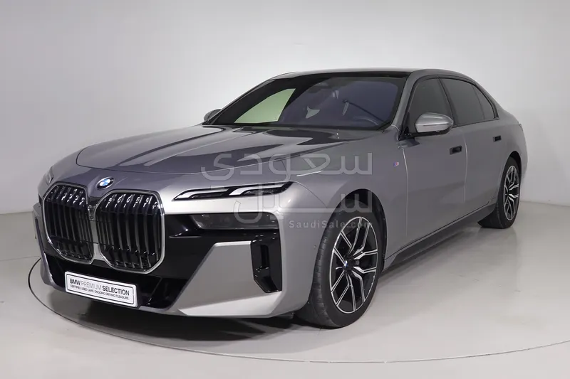 2024 بي ام دبليو الفئة السابعة 735أي