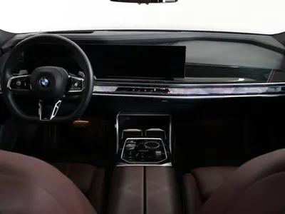 2024 بي ام دبليو الفئة السابعة 735أي