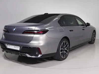 2024 بي ام دبليو الفئة السابعة 735أي