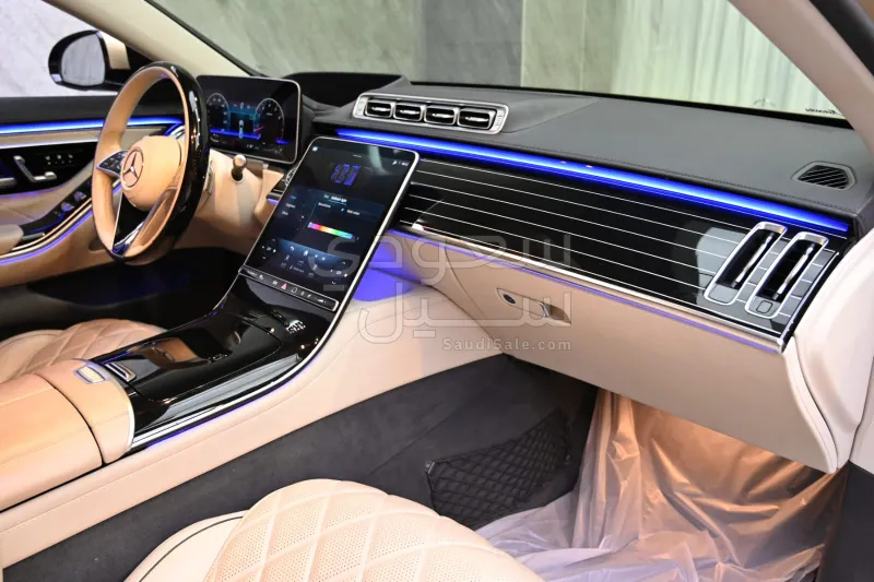 2023 مرسيدس - بنز إس 450 مايباخ