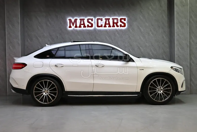 2016 مرسيدس - بنز جي إل إي 43 أي إم جي