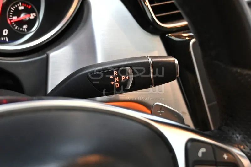 2016 مرسيدس - بنز جي إل إي 43 أي إم جي