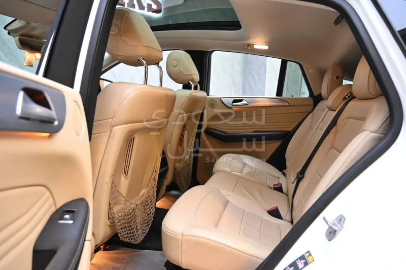 2016 مرسيدس - بنز جي إل إي 43 أي إم جي