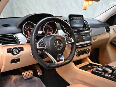 2016 مرسيدس - بنز جي إل إي 43 أي إم جي