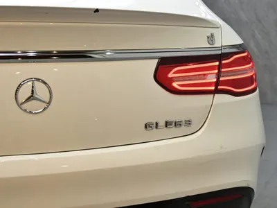 2016 مرسيدس - بنز جي إل إي 43 أي إم جي