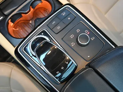 2016 مرسيدس - بنز جي إل إي 43 أي إم جي