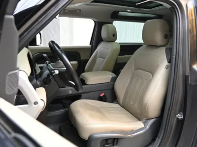 2021 لاند روفر ديفيندر 90