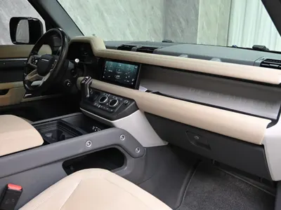 2021 لاند روفر ديفيندر 90