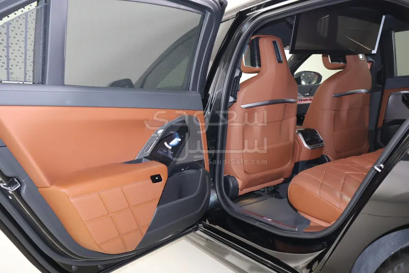 2023 بي ام دبليو الفئة السابعة 740أي