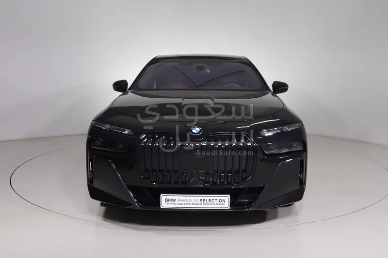 2023 بي ام دبليو الفئة السابعة 740أي