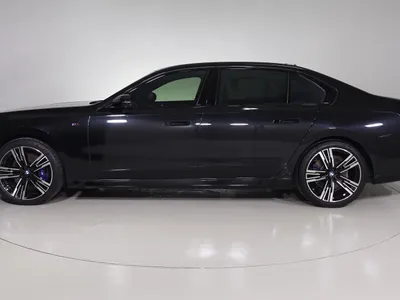 2023 بي ام دبليو الفئة السابعة 740أي