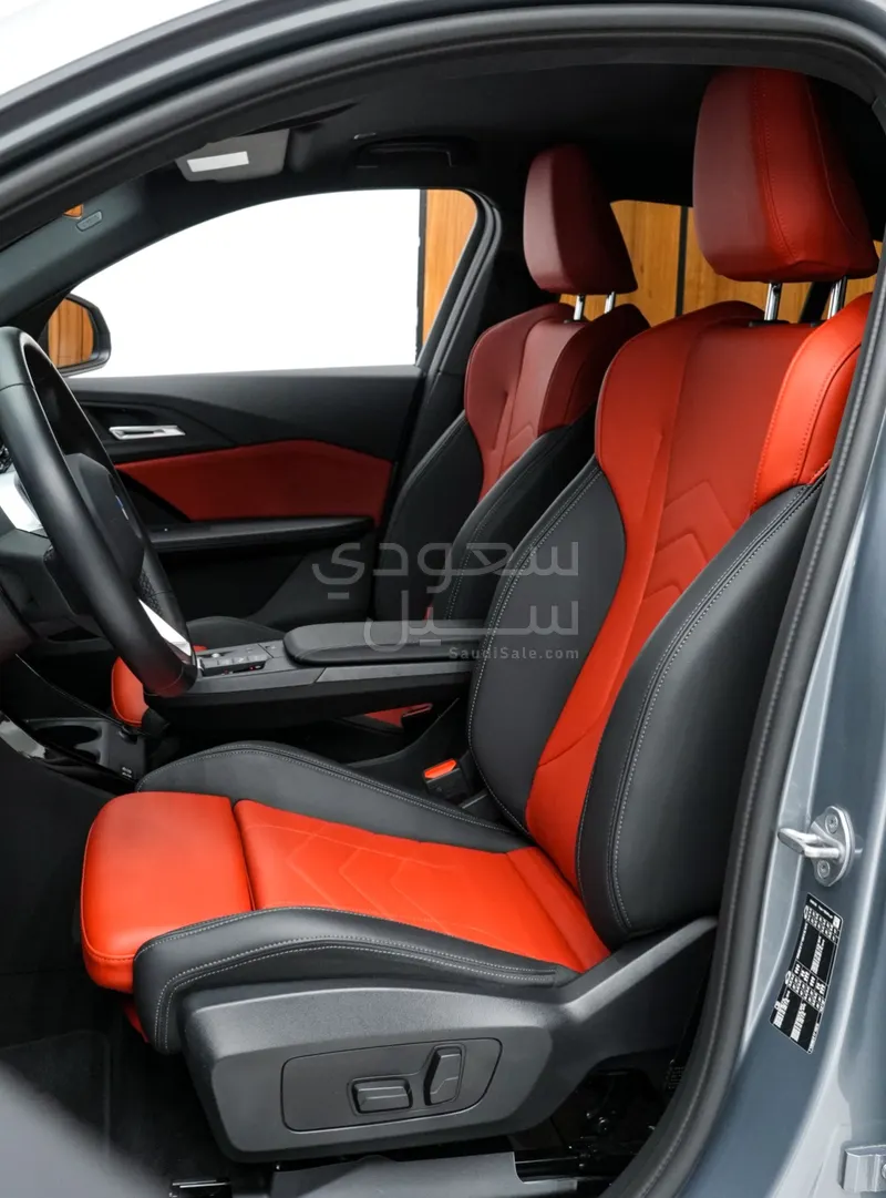 2025 بي ام دبليو الفئة اكس 2