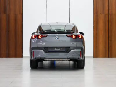 2025 بي ام دبليو الفئة اكس 2