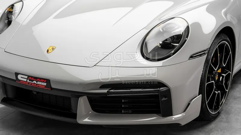 2024 بورش 911 كاريرا توربو اس