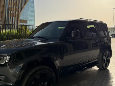 2025 لاند روفر ديفيندر