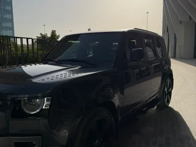 2025 لاند روفر ديفيندر