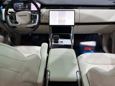 2025 لاند روفر رينج روفر اوتوبيوغرافي