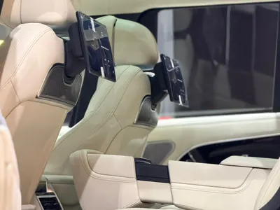 2025 لاند روفر رينج روفر اوتوبيوغرافي