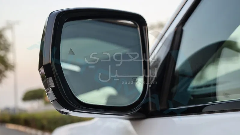 2025 جييب جراند شيروكي ليمتد بلس