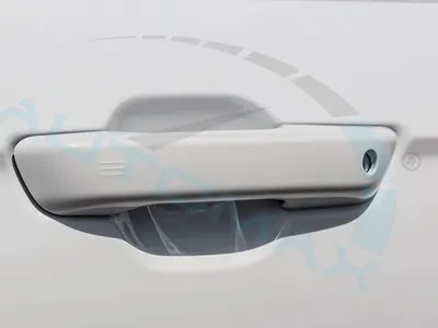 2025 جييب جراند شيروكي ليمتد بلس