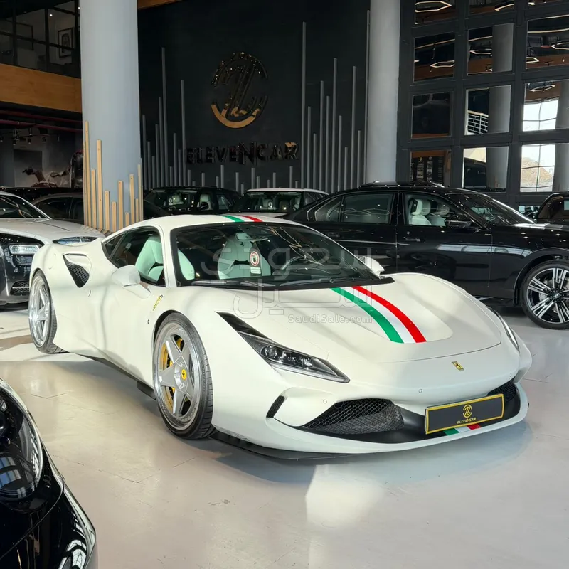 2020 فيراري اف 8