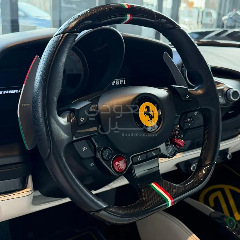 2020 فيراري اف 8