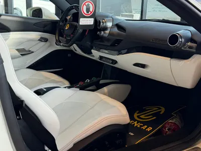 2020 فيراري اف 8