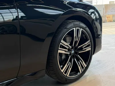 2026 بي ام دبليو الفئة السابعة 735أي