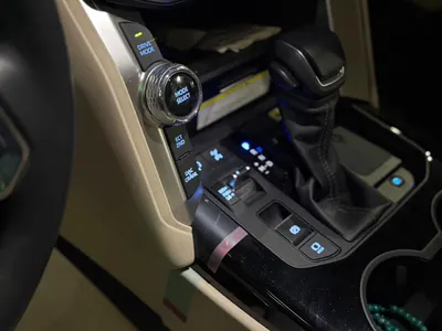 2024 تويوتا لاند كروزر جي اكس ار