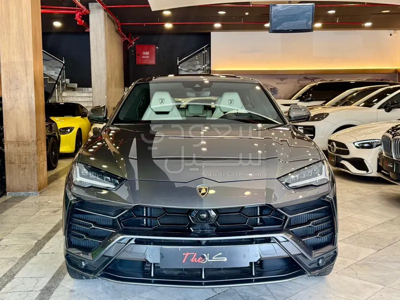 2020 لمبرجيني اوروس