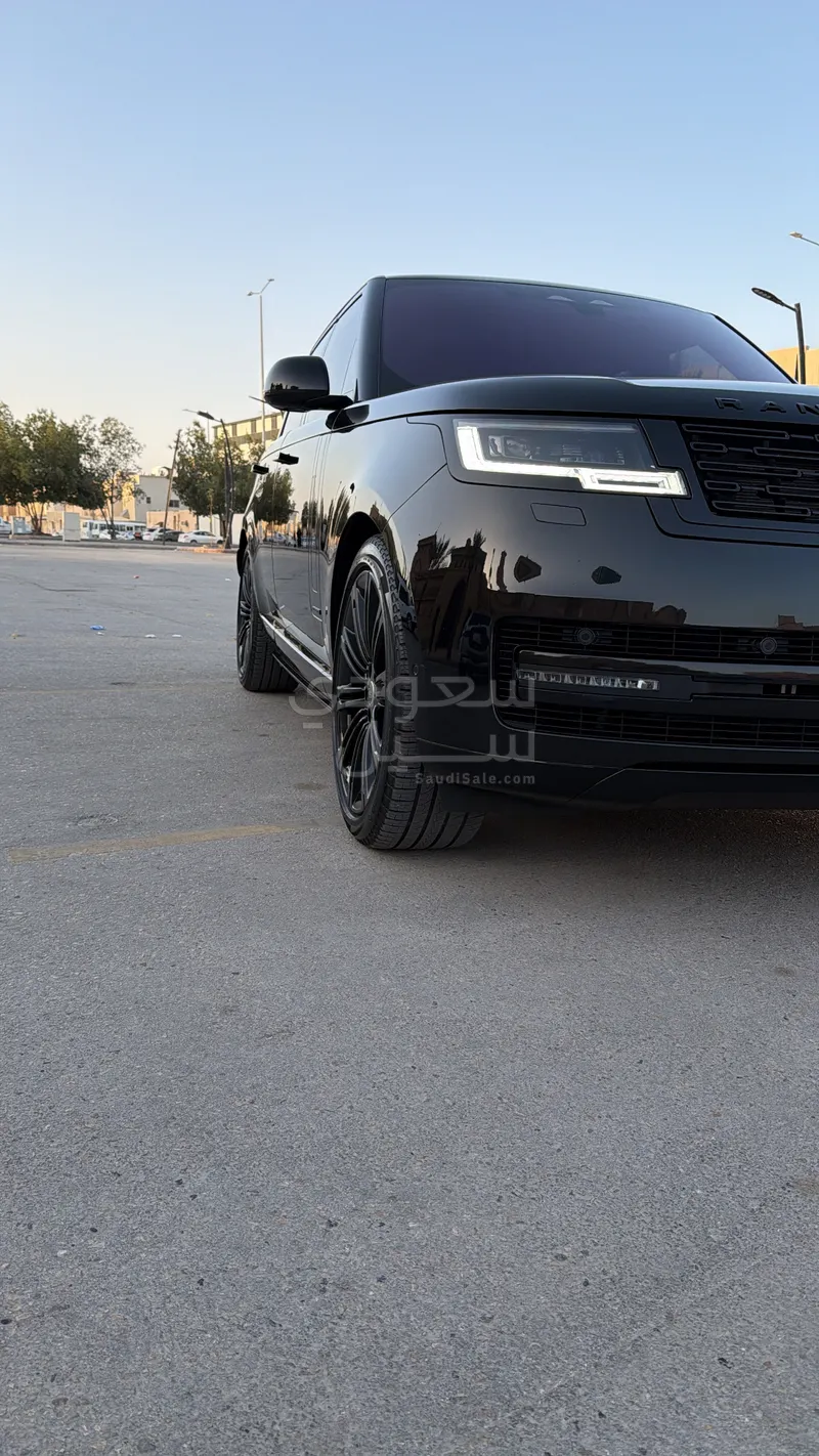 2023 لاند روفر رينج روفر فوج اوتوبيوغرافي