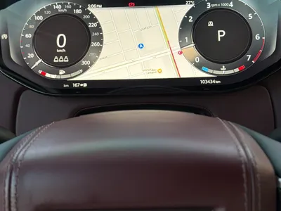 2023 لاند روفر رينج روفر فوج اوتوبيوغرافي