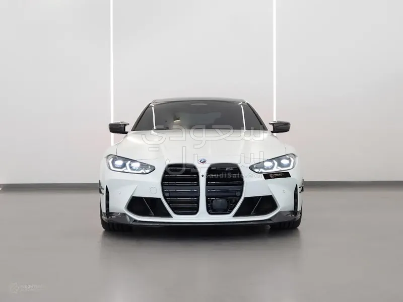 2021 بي ام دبليو الفئة ام إم 4 كومبيتيشن