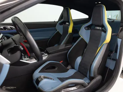 2021 بي ام دبليو الفئة ام إم 4 كومبيتيشن