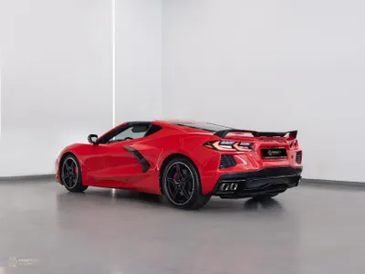 2021 شفروليه كورفيت سي 8