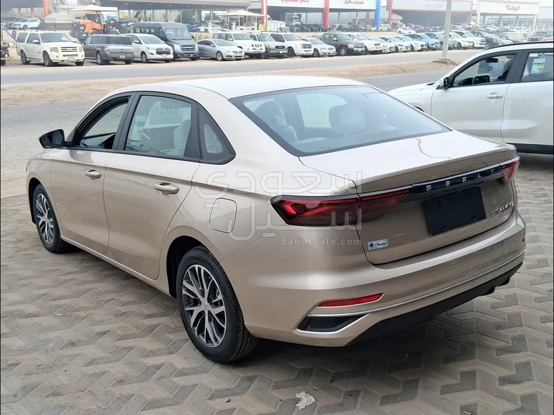 2026 جيلي امجراند