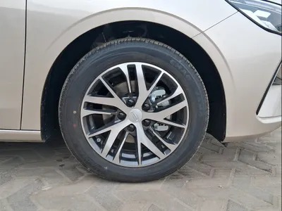 2026 جيلي امجراند