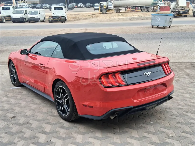 2023 فورد موستانغ