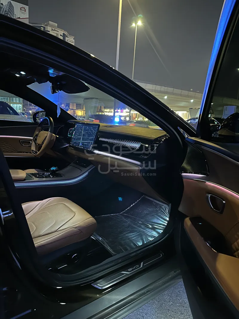 2024 بي واي دي سيل