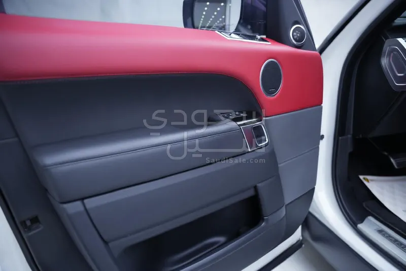 2022 لاند روفر رينج روفر سبورت اوتوبيوجرافي