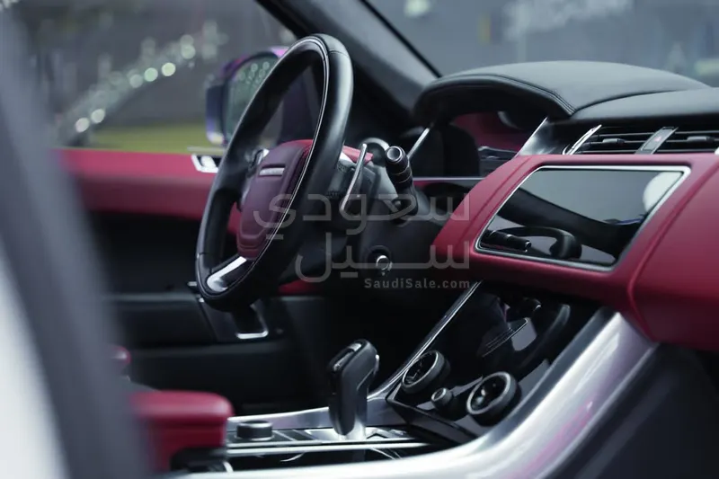 2022 لاند روفر رينج روفر سبورت اوتوبيوجرافي