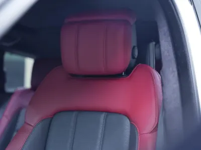 2022 لاند روفر رينج روفر سبورت اوتوبيوجرافي