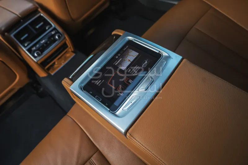 2020 بي ام دبليو الفئة السابعة 730 إل أي