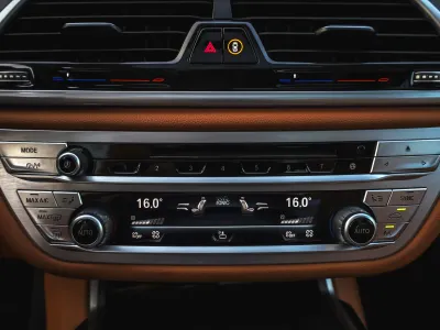 2020 بي ام دبليو الفئة السابعة 730 إل أي