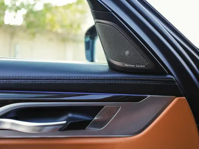 2020 بي ام دبليو الفئة السابعة 730 إل أي