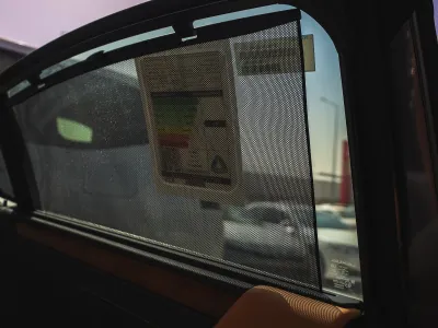 2025 لكزس إي إس 350