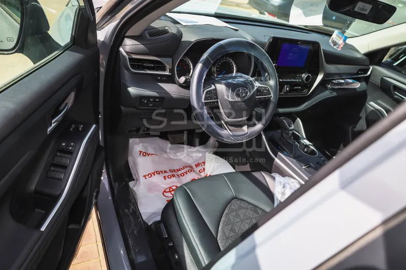 2025 تويوتا هايلاندر